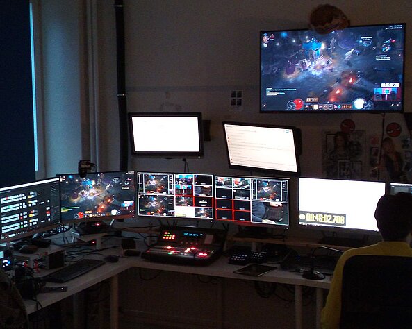 Spielerisch zum Senkrechtstarter: Zu Gast bei den Rocket Beans